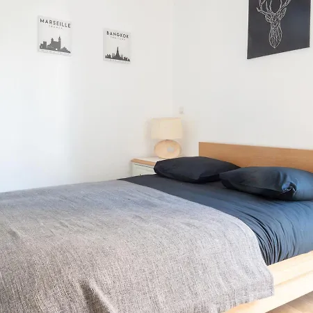 Les Paves De Prague - Pour 4 A 10 Minutes De Disneyland Paris Apartamento Montévrain